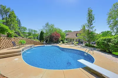 135 Pokanoket Path, Wrentham, MA 02093 - Photo 37