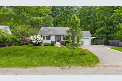 13 Greenwood Ave, Dudley, MA 01571 - Photo 3