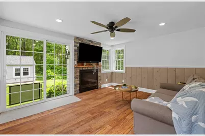 13 Greenwood Ave, Dudley, MA 01571 - Photo 19