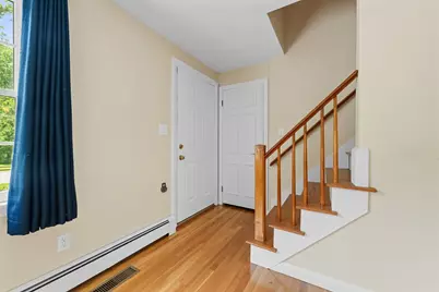 13 Greenwood Ave, Dudley, MA 01571 - Photo 7