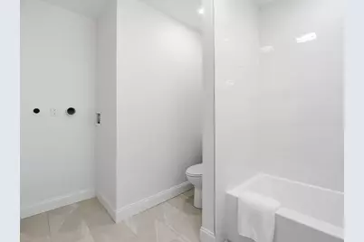518 North St, Fitchburg, MA 01420 - Photo 31