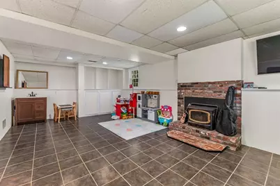 36 Carl Road, Raynham, MA 02767 - Photo 25