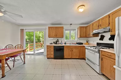 577-579 Old Greenwich Plains Rd., Hardwick, MA 01082 - Photo 11