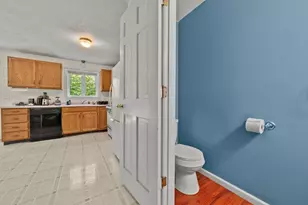 577-579 Old Greenwich Plains Rd, Hardwick, MA 01082 - Photo 9
