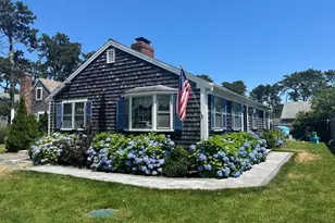 10 Holiday Ln, Dennis, MA 02639 - Photo 35