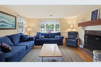 10 Holiday Ln, Dennis, MA 02639 - Photo 5