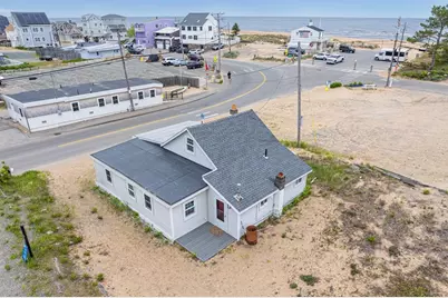 32 Plum Island Blvd, Newbury, MA 01951 - Photo 9