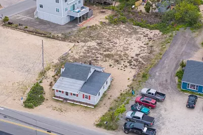 32 Plum Island Blvd, Newbury, MA 01951 - Photo 11