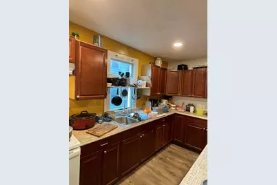 398 Union St, New Bedford, MA 02740 - Photo 9