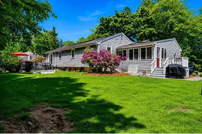 579 Walnut St, Bridgewater, MA 02324 - Photo 35