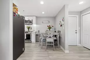 64 Foster St, Peabody, MA 01960 - Photo 5