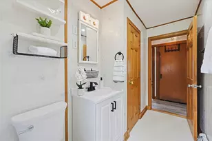 110A Main St, Oxford, MA 01540 - Photo 23