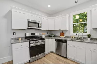30 Buttonwood Rd, Dartmouth, MA 02748 - Photo 17