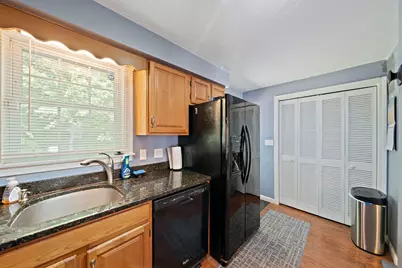 60 Pattison St #17, Abington, MA 02351 - Photo 5
