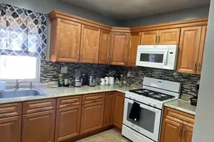 593 Park St, Boston, MA 02124 - Photo 5