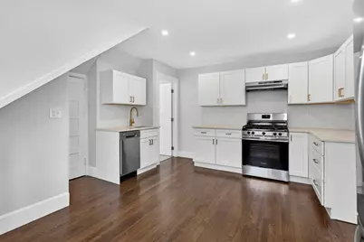 21 Dunlap St #3, Salem, MA 01970 - Photo 5