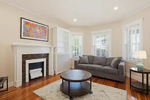 1536 Centre St, Boston, MA 02131 - Photo 9
