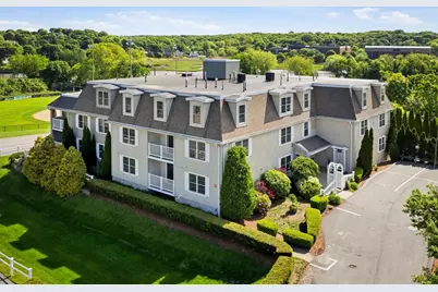3 Pirmi Ln #10, Gloucester, MA 01930 - Photo 3