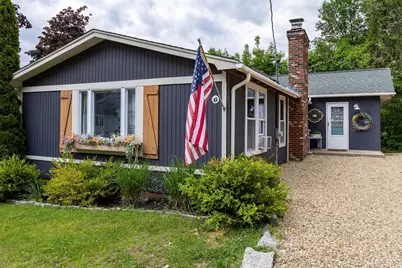 106 Park Street, East Brookfield, MA 01515 - Photo 1