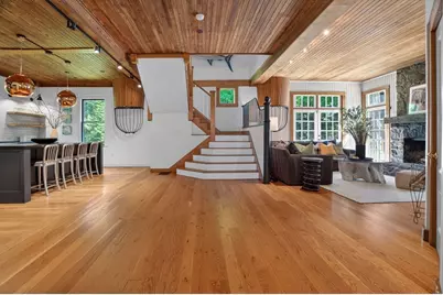 47 Longfellow Rd, Wellesley, MA 02481 - Photo 9