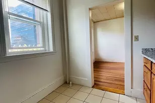14 Palace Rd, Boston, MA 02115 - Photo 3