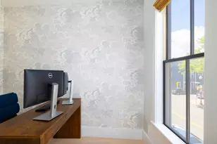 322 Bunker Hill St, Boston, MA 02129 - Photo 9