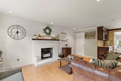 9 Highland, Stoughton, MA 02072 - Photo 11