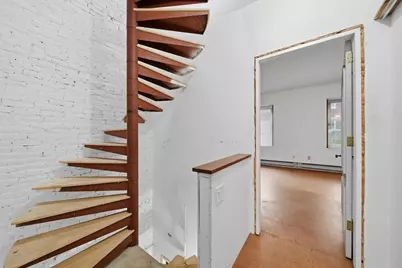 28 Medford St, Chelsea, MA 02150 - Photo 15