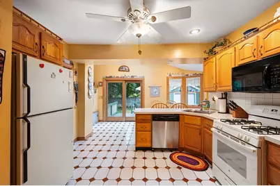 56 Plain St, Braintree, MA 02184 - Photo 9