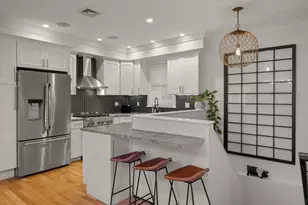 8 Manley St, Boston, MA 02122 - Photo 3