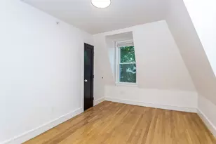 92 Brown St, Waltham, MA 02453 - Photo 9