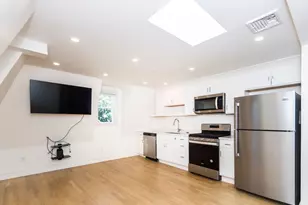 92 Brown St, Waltham, MA 02453 - Photo 5