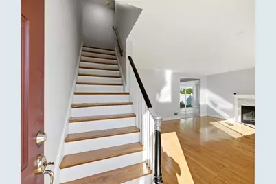 92 Garfield Ave, Woburn, MA 01801 - Photo 19