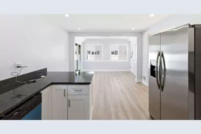 92 Garfield Ave, Woburn, MA 01801 - Photo 9