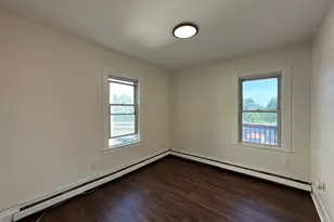 39 Louis St, Chelsea, MA 02150 - Photo 11