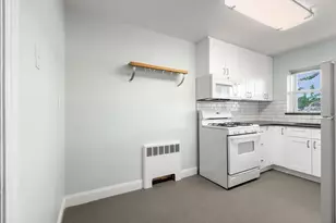 19 Alton Ct, Brookline, MA 02446 - Photo 7