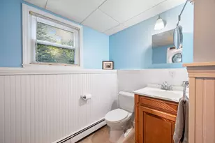 258 State St, Hanson, MA 02341 - Photo 25