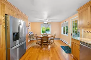 258 State St, Hanson, MA 02341 - Photo 9
