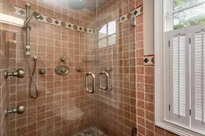 28 Winona Ave, Fairhaven, MA 02719 - Photo 15