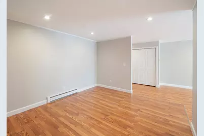 9 Weld St #14, Framingham, MA 01702 - Photo 5