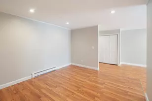 9 Weld St, Framingham, MA 01702 - Photo 5