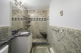 9 Weld St, Framingham, MA 01702 - Photo 13