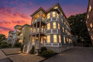 652 Hyde Park Ave, Boston, MA 02131 - Photo 15