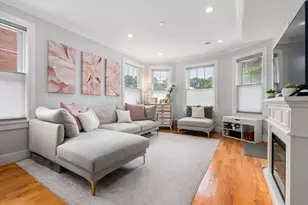 652 Hyde Park Ave, Boston, MA 02131 - Photo 9