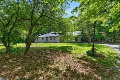 67 Chmura Rd, Hadley, MA 01035 - Photo 5