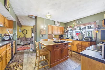336 Davis St, New Bedford, MA 02746 - Photo 11