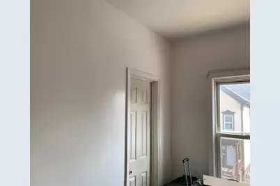 128 Austin St, Worcester, MA 01609 - Photo 11