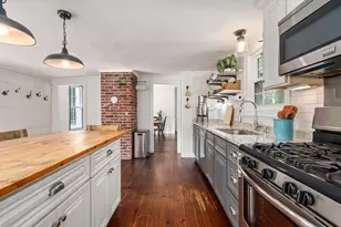 20 Worcester St, Grafton, MA 01519 - Photo 11