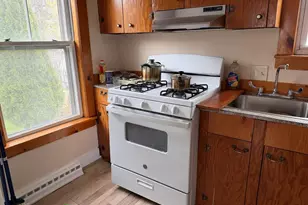 12 Wentworth St, Malden, MA 02148 - Photo 3