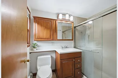 12 Thomas Cir, Stoneham, MA 02180 - Photo 21